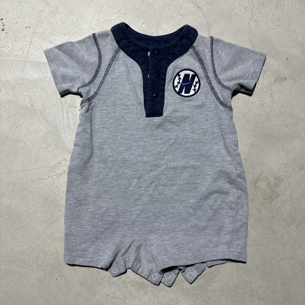 VTG Vintage Nike Athletics  Swoosh Logo One Piece Romper Jumper 18 Months 90s